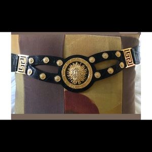 80’s vintage - leather lion face belt